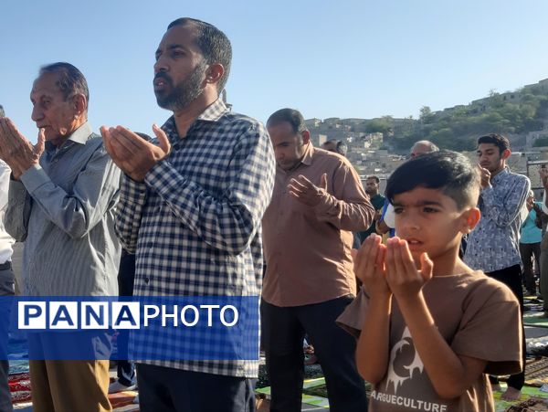 نماز عید سعید فطر در میناب