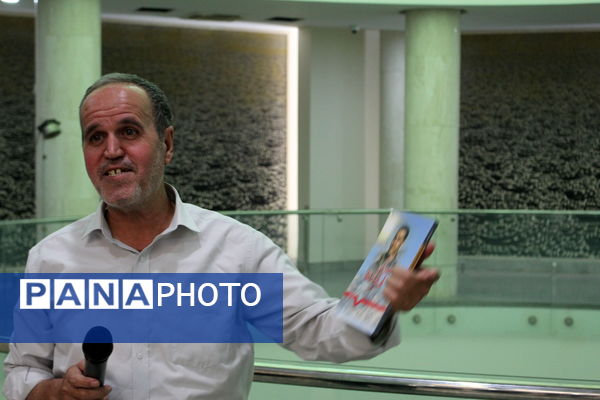 بازدید دانش‌آموز خبرنگاران پانا یزد از باغ موزه دفاع مقدس یزد