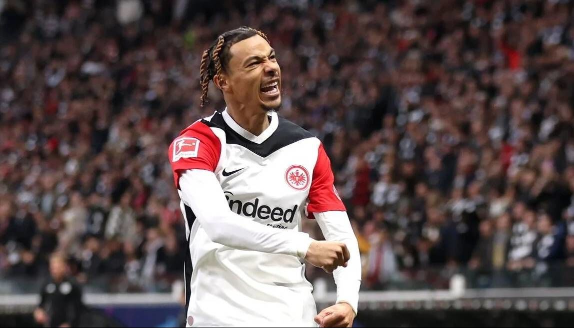 «هیوگو اکیتیکه» در نزدیکی لانه کلاغ‌های جزیره؛ پیراهن نیوکاسل بر تن «الانگا»