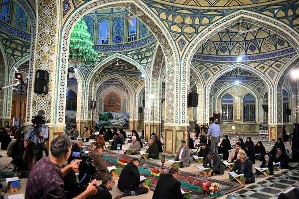 آیین ملی جزءخوانی قرآن کریم در آستان مقدس حضرت محمدهلال بن علی (ع)

