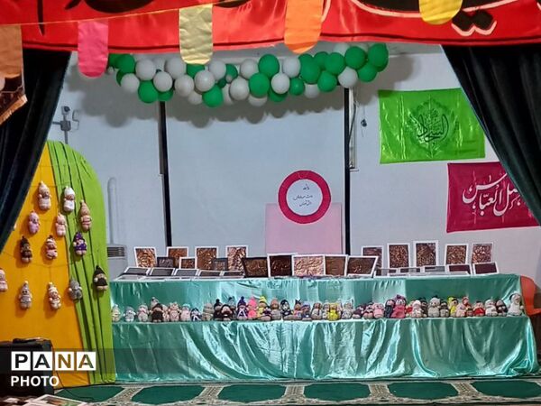 بازارچه کسب و کار دانش‌آموزی در دبیرستان شاهد زکیه 