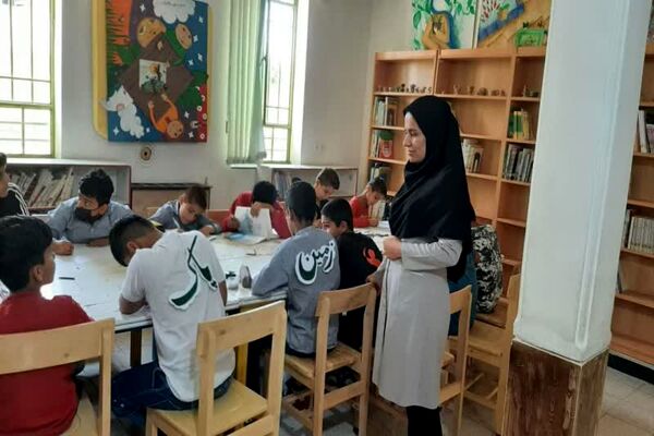 برگزاری ایستگاه نقاشی در کانون پرورش فکری شهرستان باشت