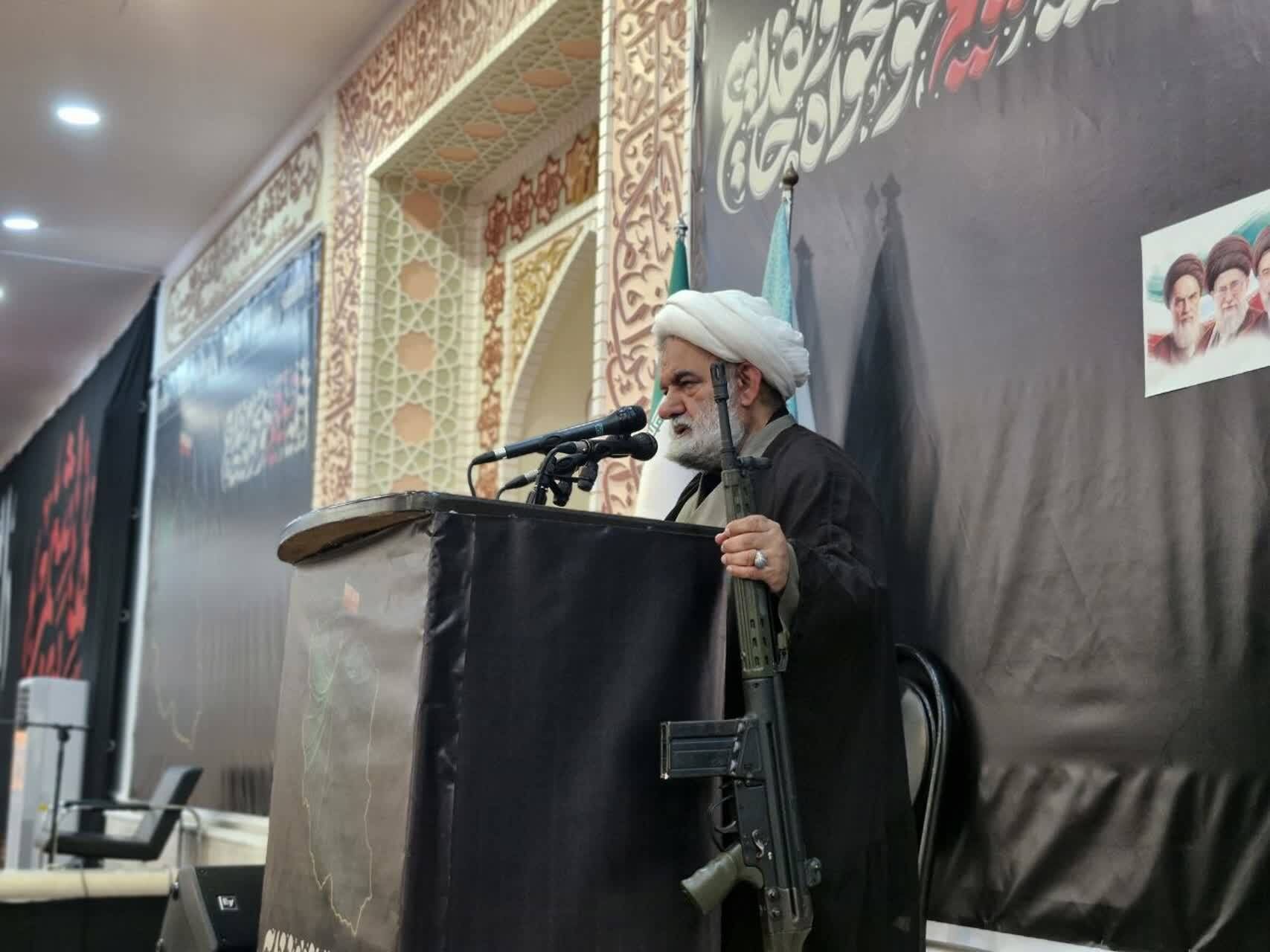 دنیا امروز حقانیت و عزت ملت ایران را به رسمیت شناخته است