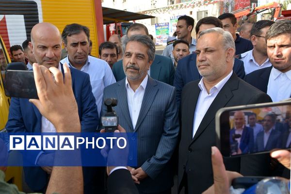 بهارستان روی ریل پیشرفت، افتتاح چندین طرح خدماتی و عمرانی