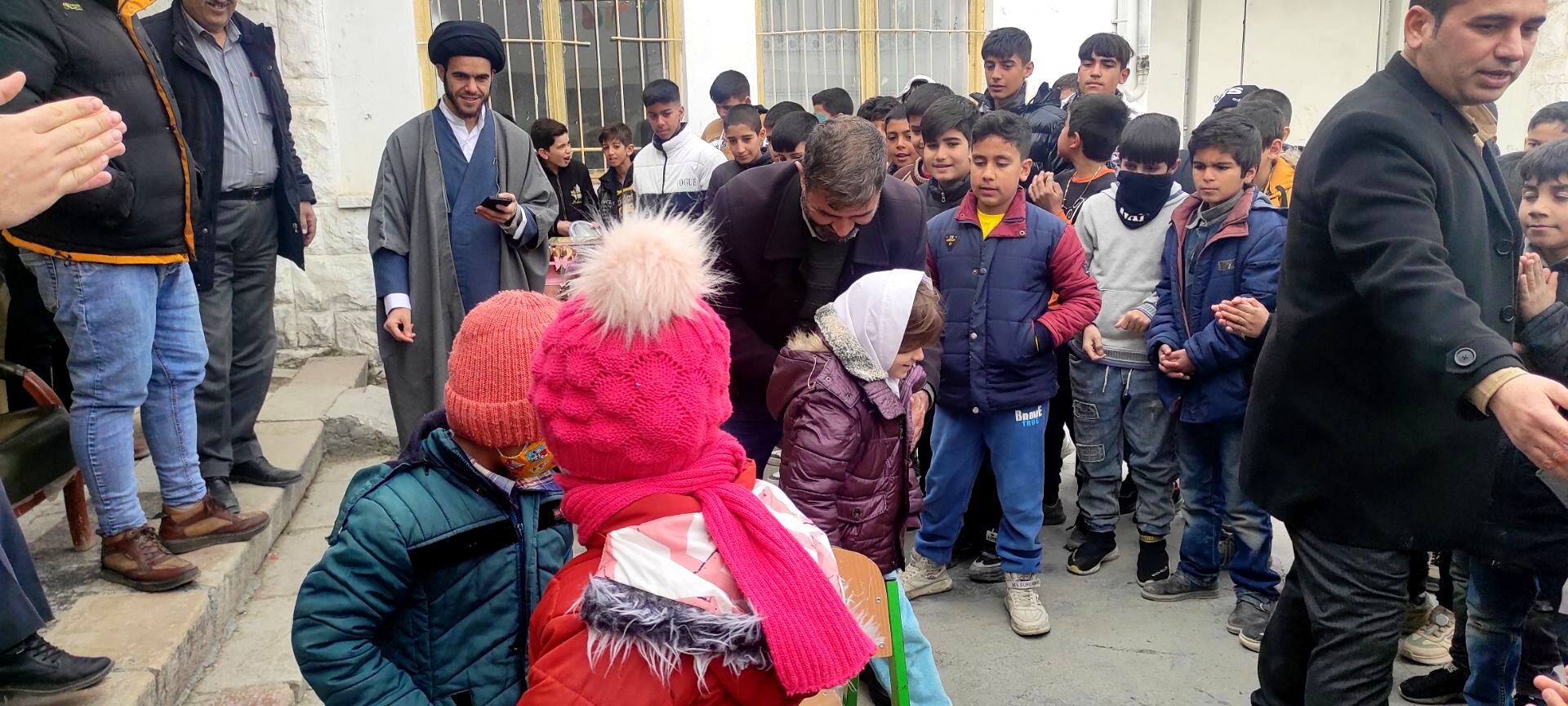 برگزاری جشن مبعث در دبیرستان شهید مصطفی خمینی و دبستان ۱۲ فروردین کارخانه قند شیروان
