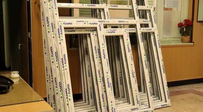 تعمیر و بازسازی دبیرستان آسیب دیده در جنگ 12 روزه 