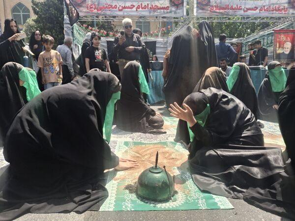 عاشقان حسینی در اربعین، از اندیشه تا کربلا