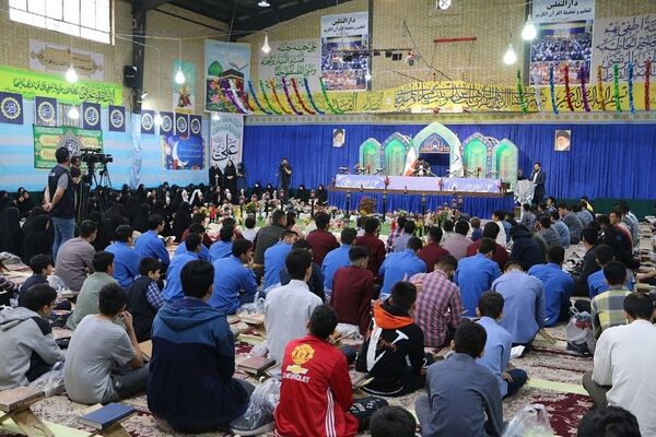 برگزاری محفل انس با قرآن ویژه دانش‌آموزان شهرستان‌های تهران در شهر ری