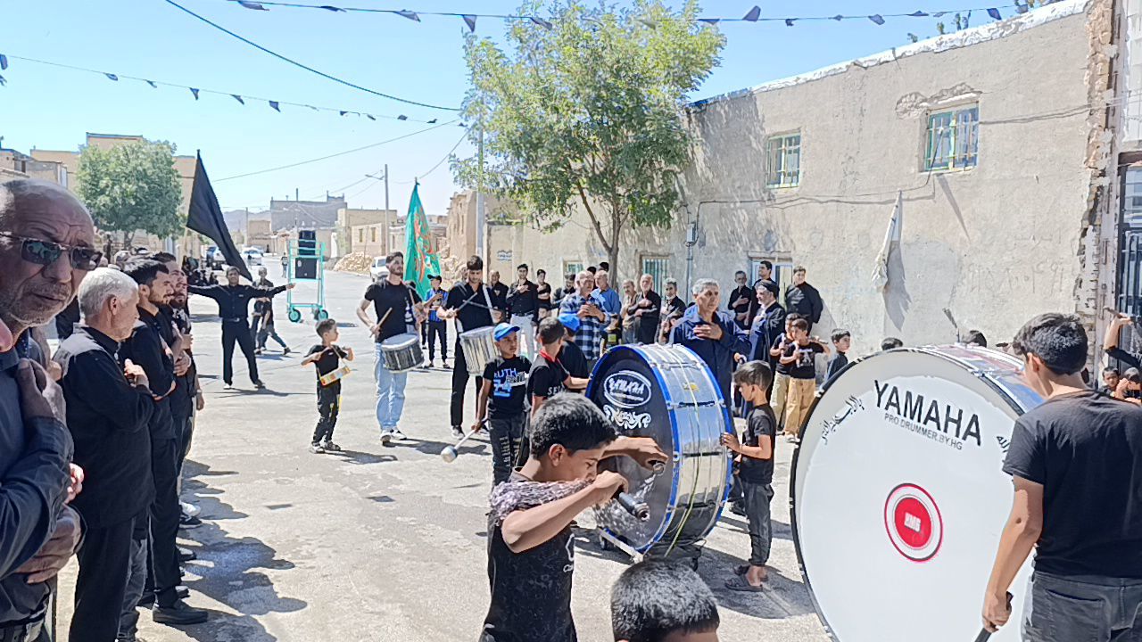 مراسم سنتی هیات ثامن الائمه روستای سلطان آباد نمک