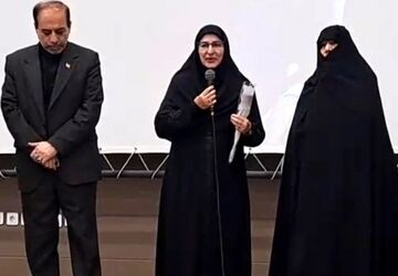 تقدیر معاون وزیر آموزش و پرورش از یک مدیر پیشکسوت در قم