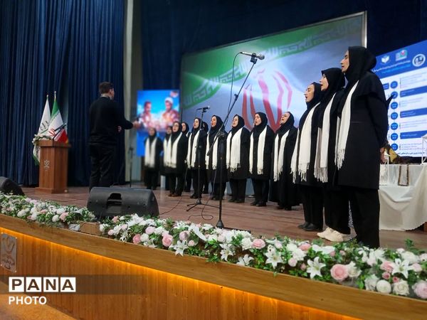 گرامیداشت هفته امور تربیتی و تربیت اسلامی در گلستان