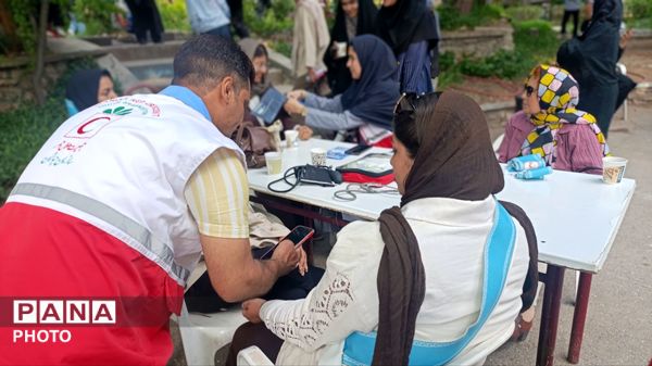 پویش امدادی سلامت در اردوگاه باغرود وارد دومین روز شد