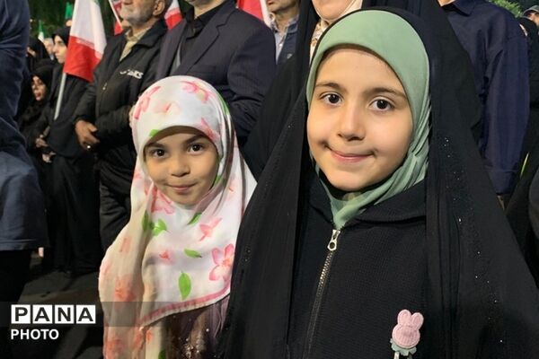 اجتماع و رزمایش دختران جان فدای ایران در میدان نماز شهرری 