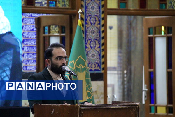 گرامیداشت حماسه ۹ دی در مسجد حظیره یزد