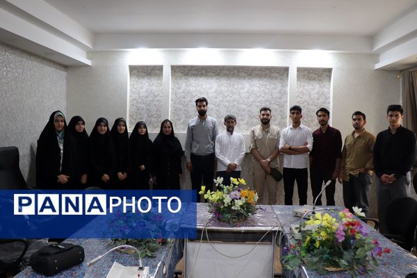 تجلیل از خبرنگاران مرکز استان چهارمحال بختیاری