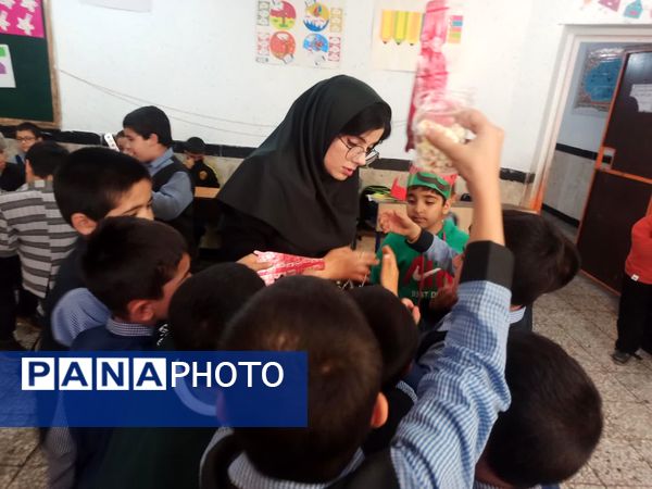 آیین استقبال از شب یلدا در مدرسه ۱۷ شهریور یاسوج