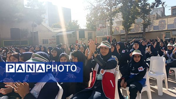 افتتاحیه طرح آهن یاری در دبیرستان کوثر فرهنگیان