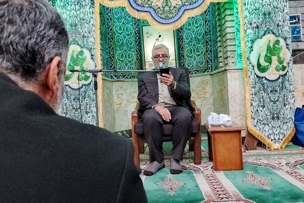 حضور دانش‌آموزان معتکف ناحیه دو شهرری در جلسات بصیرتی