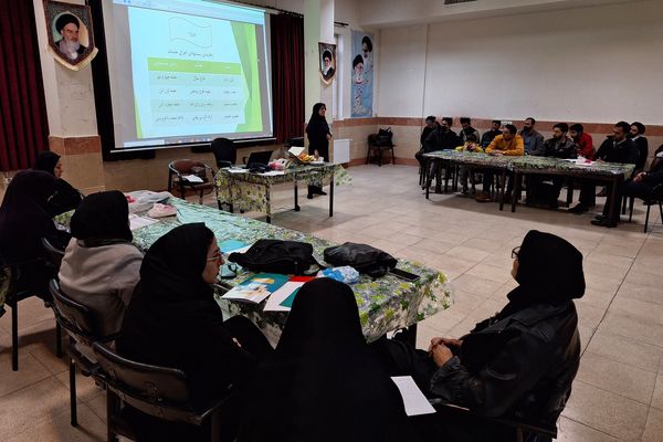 کارگاه توانمندسازی دبیران درس تفکر و سبک زندگی در پردیس