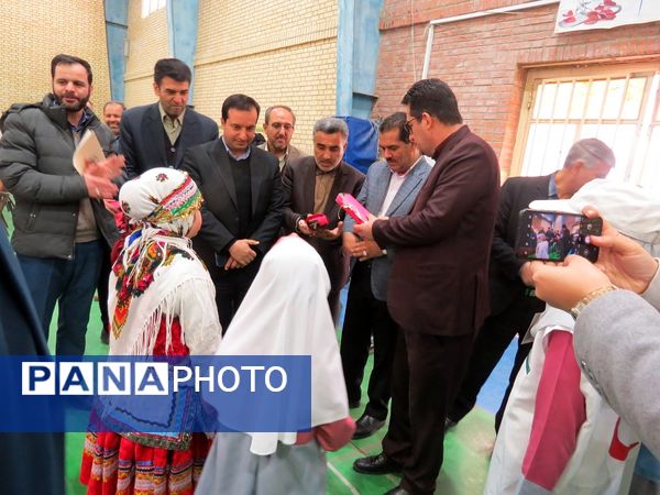 آیین برگزاری زنگ سپاس معلم در مدرسه خانکلابی بجنورد