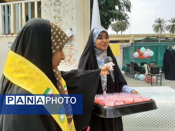 موکب سازمان دانش‌آموزی میناب در میلاد پیامبراکرم(ص)