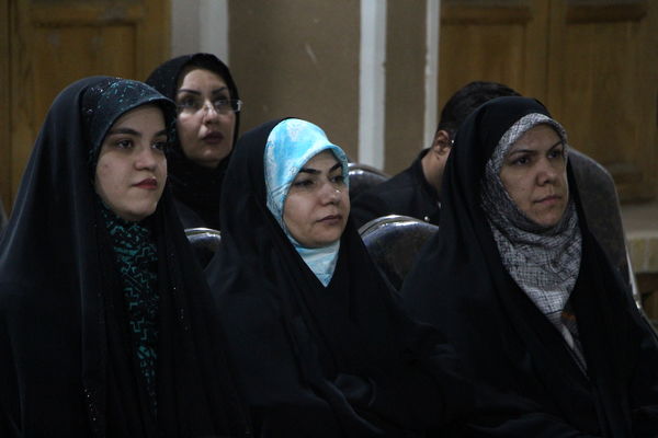 هشتمین دیدار شاعران استان یزد