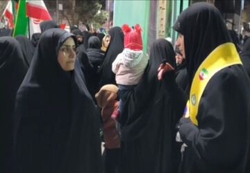 تجمع حماسی بیعت مردم شهرستان سرخس با رهبری