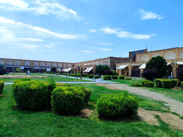 میدان امام اصفهان، شاهکاری از معماری و تاریخ