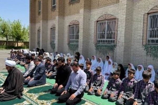 تداوم کلاس‌های جهادی، بنیه علمی و تربیتی دانش‌آموزان را تقویت می‌کند