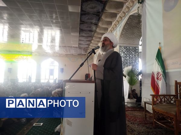 نماز جمعه در کاشمر 