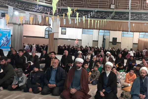 جشن میلاد امیرالمؤمنین علی (ع) در مسجد امام حسین (ع) شهرستان کامیاران