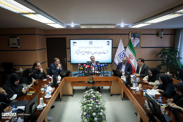 نشست خبری رئیس سازمان سنجش آموزش کشور