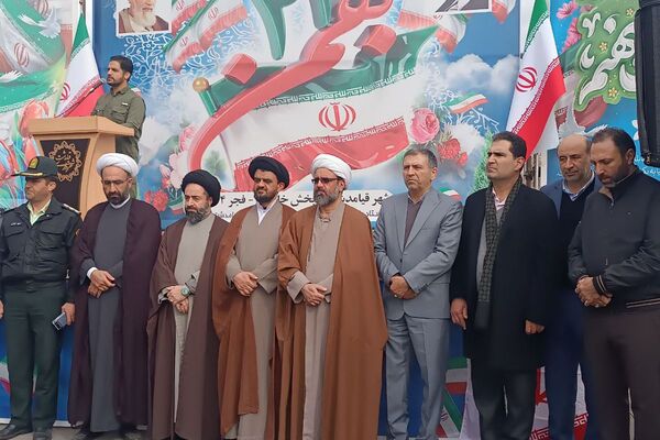 راهپیمایی باشکوه مردم قیامدشت در حمایت از آرمان‌های انقلاب