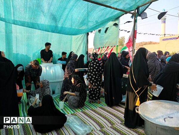 وداع باشکوه مردم با پیکر شهید «محمدجواد روانفر»