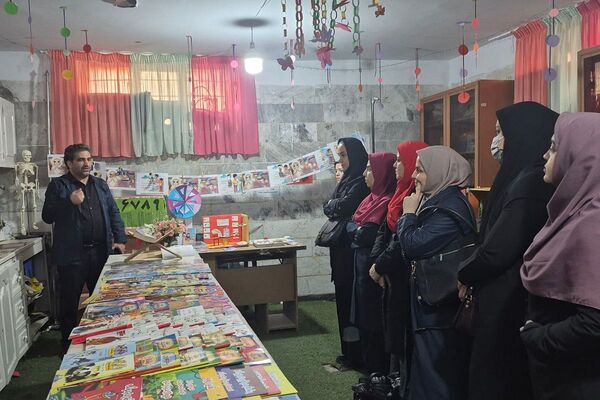 اجرای طرح «بازی–یادگیری» با حضور معاون آموزشی آموزش و پرورش شهرستان قدس در دبستان هدی