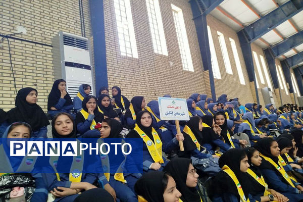 اردوی تمشک دختران شهرستان‌های جنوبی استان بوشهر در کنگان