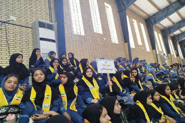 اردوی تمشک دختران شهرستان‌های جنوبی استان بوشهر در کنگان