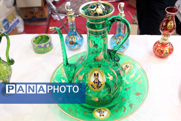  شانزدهمین نمایشگاه صنایع دستی یزد