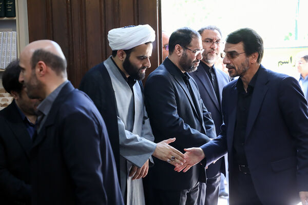 بزرگداشت شهدای خدمت با حضور وزیر آموزش و پرورش