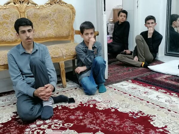 عزاداری نوجوانان کاشمری به یاد حضرت رقیه (س)