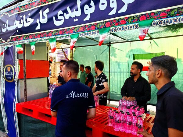 پذیرایی جانانه موکب های کاشمر از عزاداران حسینی