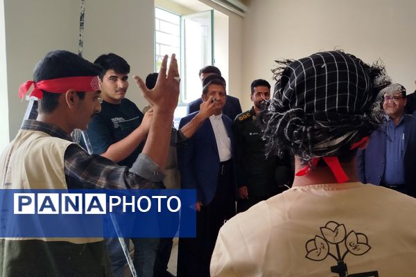 بازدید مسئولان از مدارس نوسازی‌شده لردگان در طرح ملی شهید عجمیان 