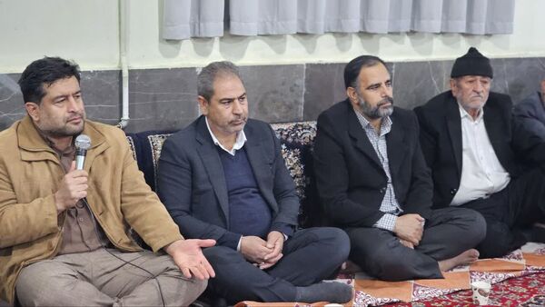 ملاقات مردمی فرماندار فلاورجان با شهروندان روستاهای اردال و شاه شمس الدین 