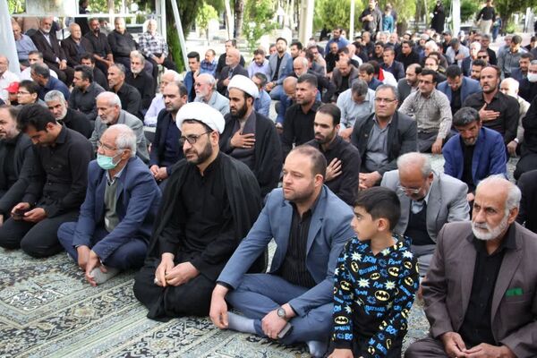 مراسم سوگواری شهدای خدمت در گلزار شهدای شهرستان گلپایگان