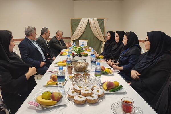 افتتاحیه پویش دهان و دندان و وارنیش فلوراید در دبستان نیلوفر رفیعی ناحیه دو شهرری 