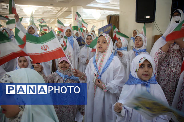 جشن تکلیف 2 هزار نفری دختران سراسر کشور در قم