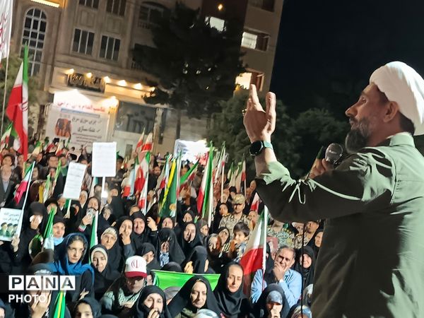  هفتاد و چهارمین شب عاشورایی مردم غیور نیشابور در بلوار فضل