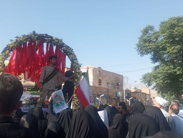 تشییع باشکوه پیکر شهدای مبارزه با اسرائیل در کاشان