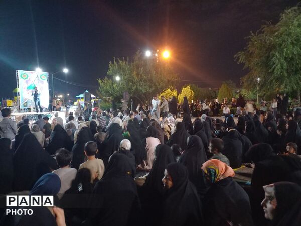 عطر وحدت در پارک شهید گمنام؛ تجلی مهربانی در شب میلاد نبی (ص) و امام صادق (ع)