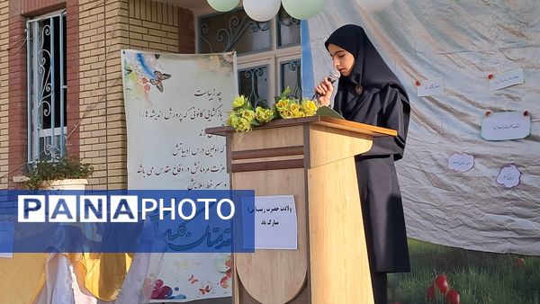 جشن میلاد حضرت زینب در دبیرستان حضرت زینب 